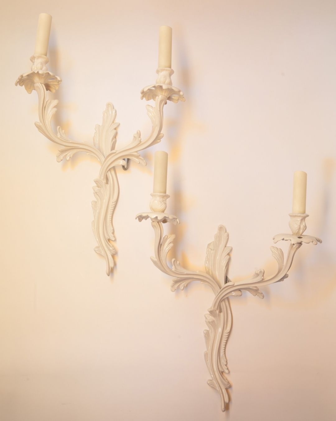 PAIR OF WALL SCONCES