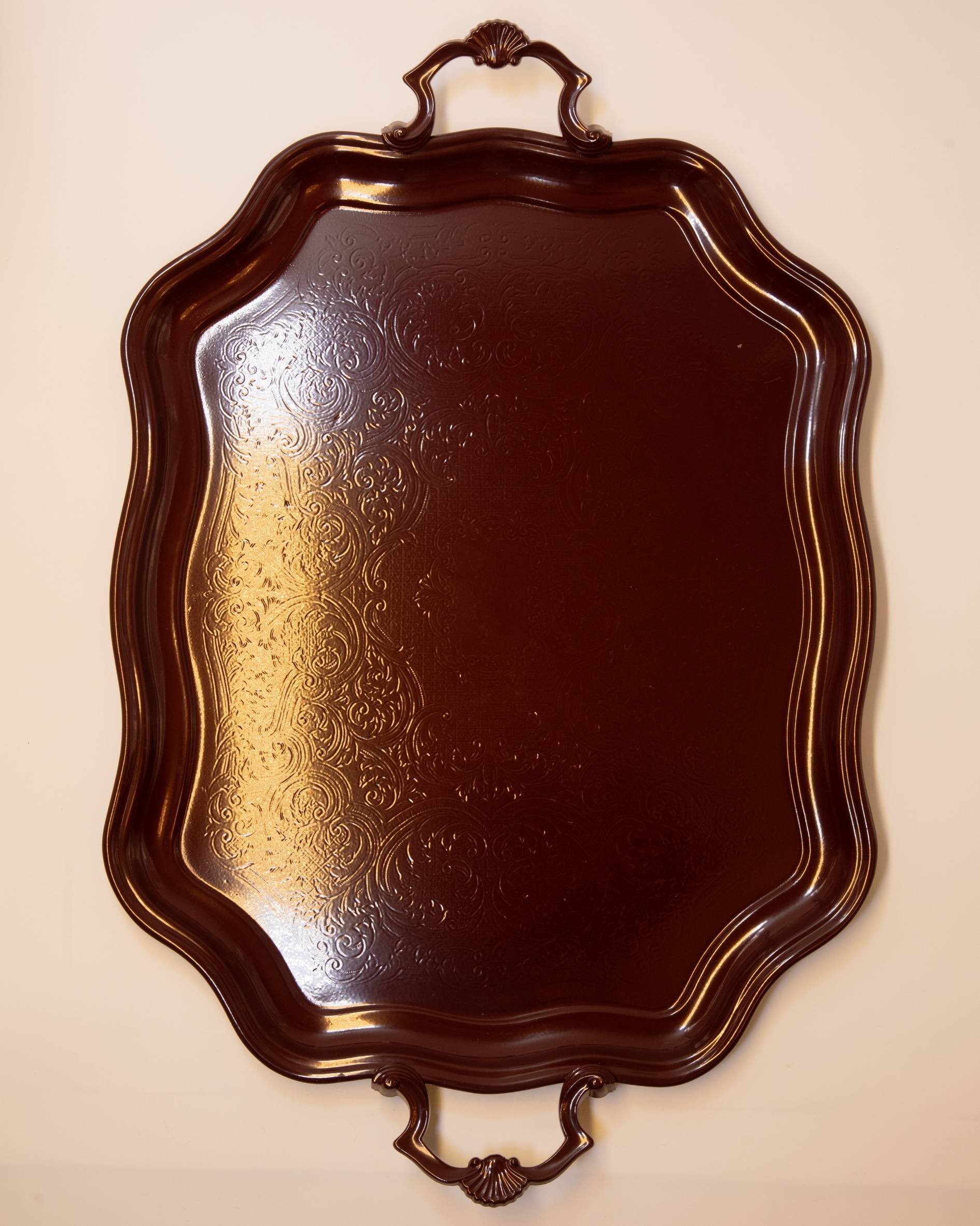 TRAY